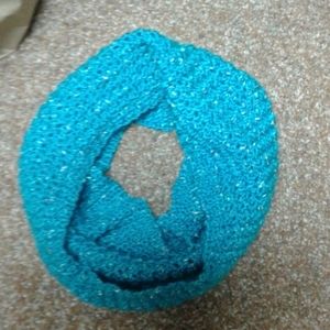 Teen/adult crochet circle scarf
